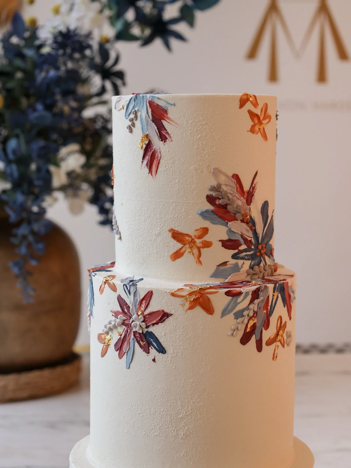 Happy Weekend, ihr Lieben 😘

#cakedesign #cakemaking #cakesofinstagram #birthdaycake #munichcakes #bakery #patisserie