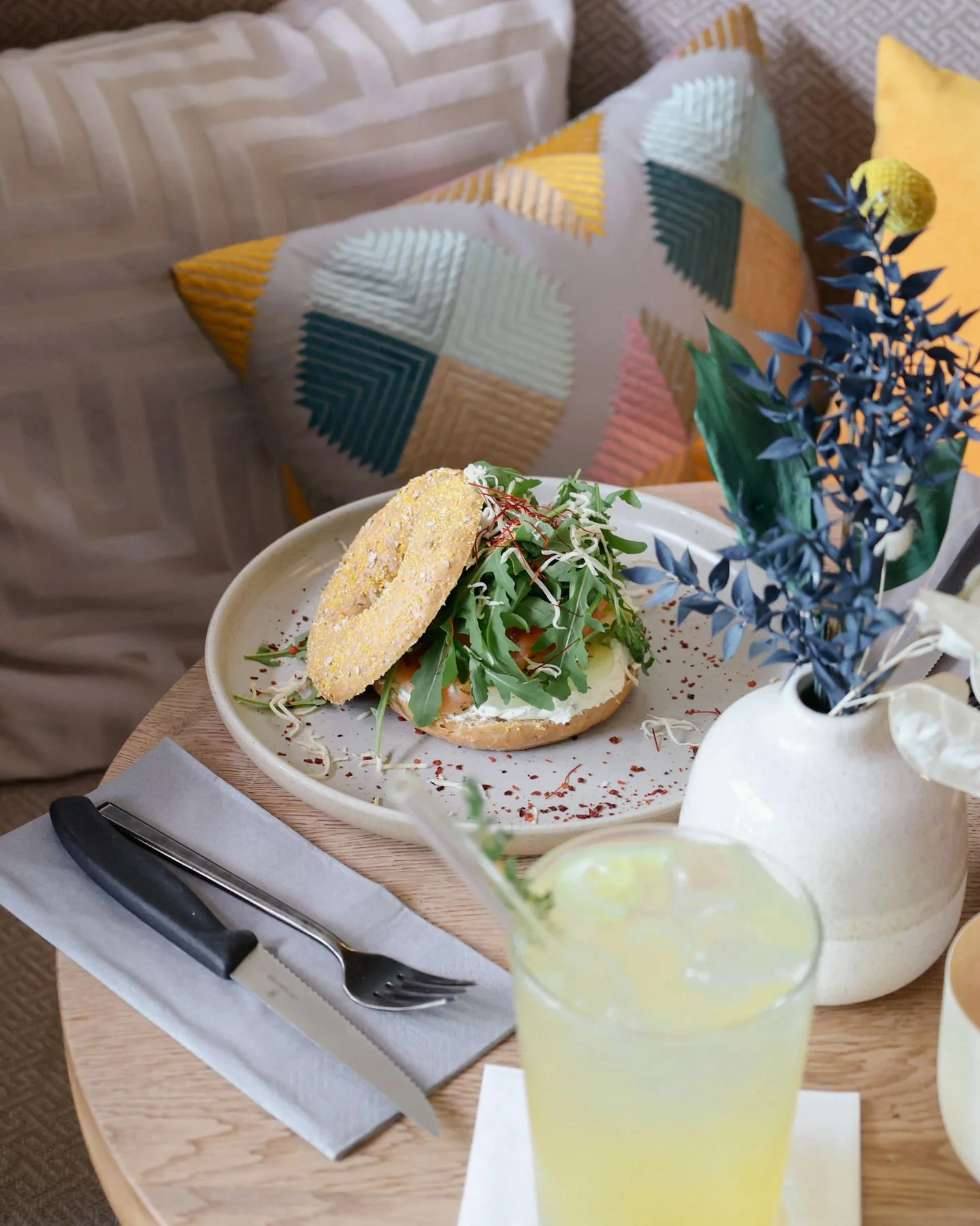 Sonntag 8. M&auml;rz von 10:00-17:00 ge&ouml;ffnet

Nat&uuml;rlich bekommt ihr hier auch wieder unserer Weekend Specials
 
Egg Benedict
Croque Madame
French Toast 
Crispy Apple Toast

Wir freuen uns auf euren Besuch und w&uuml;nschen euch ein Happy W