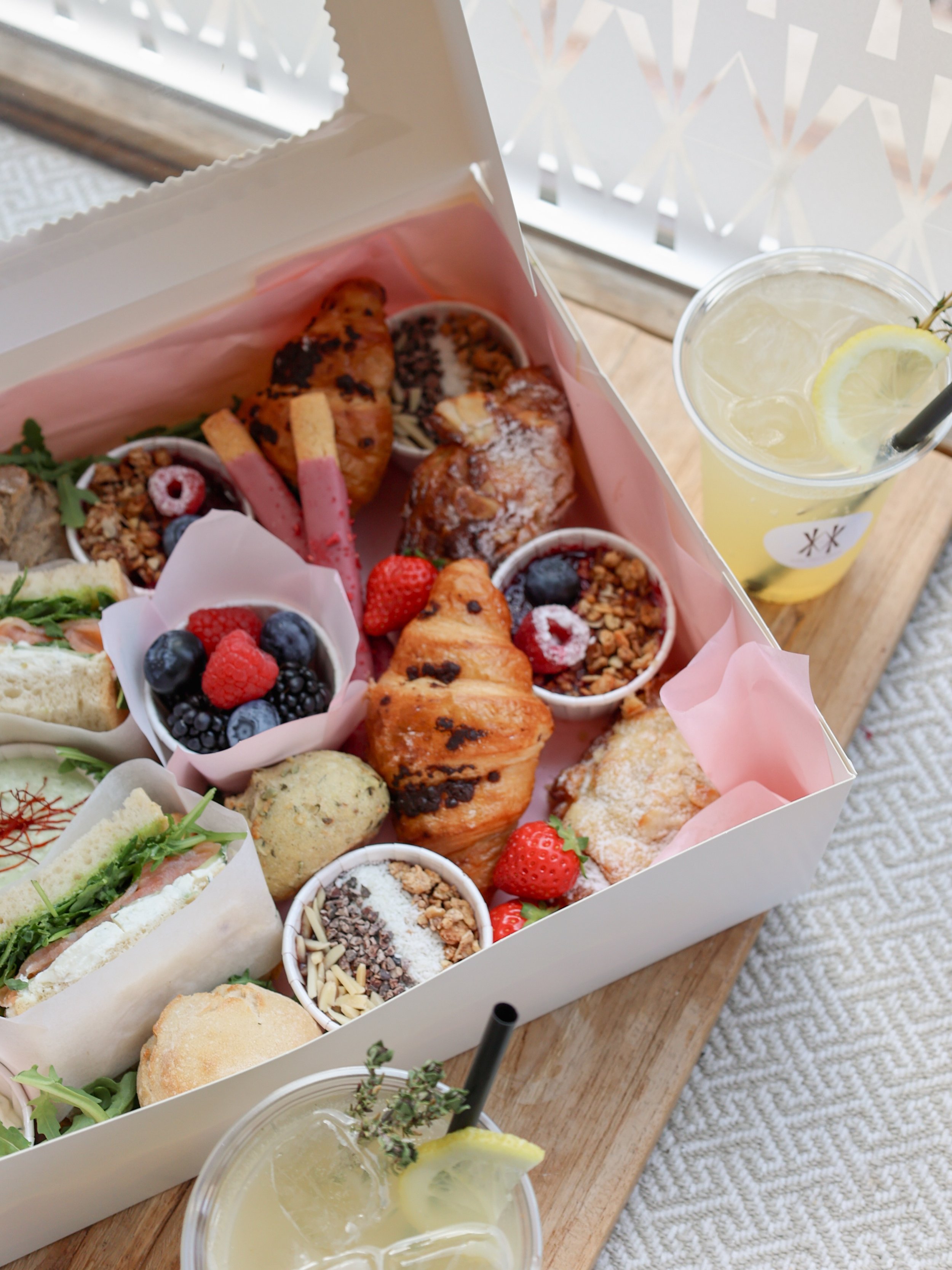 Weekend Brunchbox 🥐🍓

Immer Freitag/Samstag und Feiertags.
Vorbestellbar &uuml;ber unsere Website! 

#brunchbox #picnic #picnicbrunch #dateidea #munichbrunch