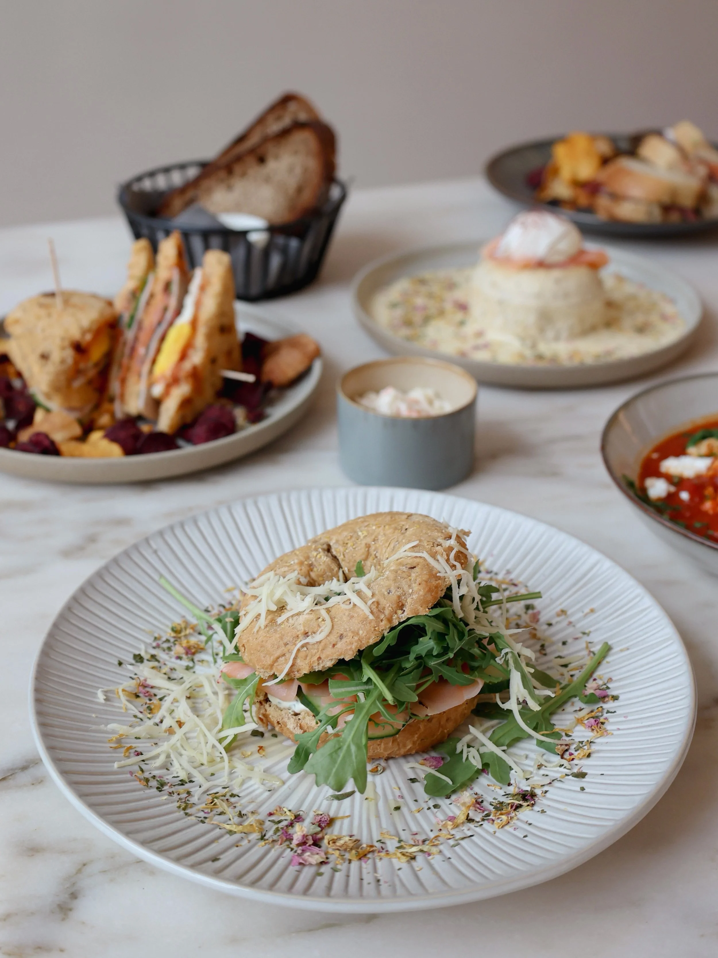BRUNCH ALL DAY ☕

📍Caf&eacute; Alexa von Harder Ismaningerstr. 50 81675 M&uuml;nchen Mi-Sa 10-17 Uhr

📍Alexa von Harder Daily F&uuml;nf H&ouml;fe, Kardinal-Faulhaber-Str. 11 80333 M&uuml;nchen Mo-Sa 10-18 Uhr

#munichcafe #brunchallday #munichbrunc