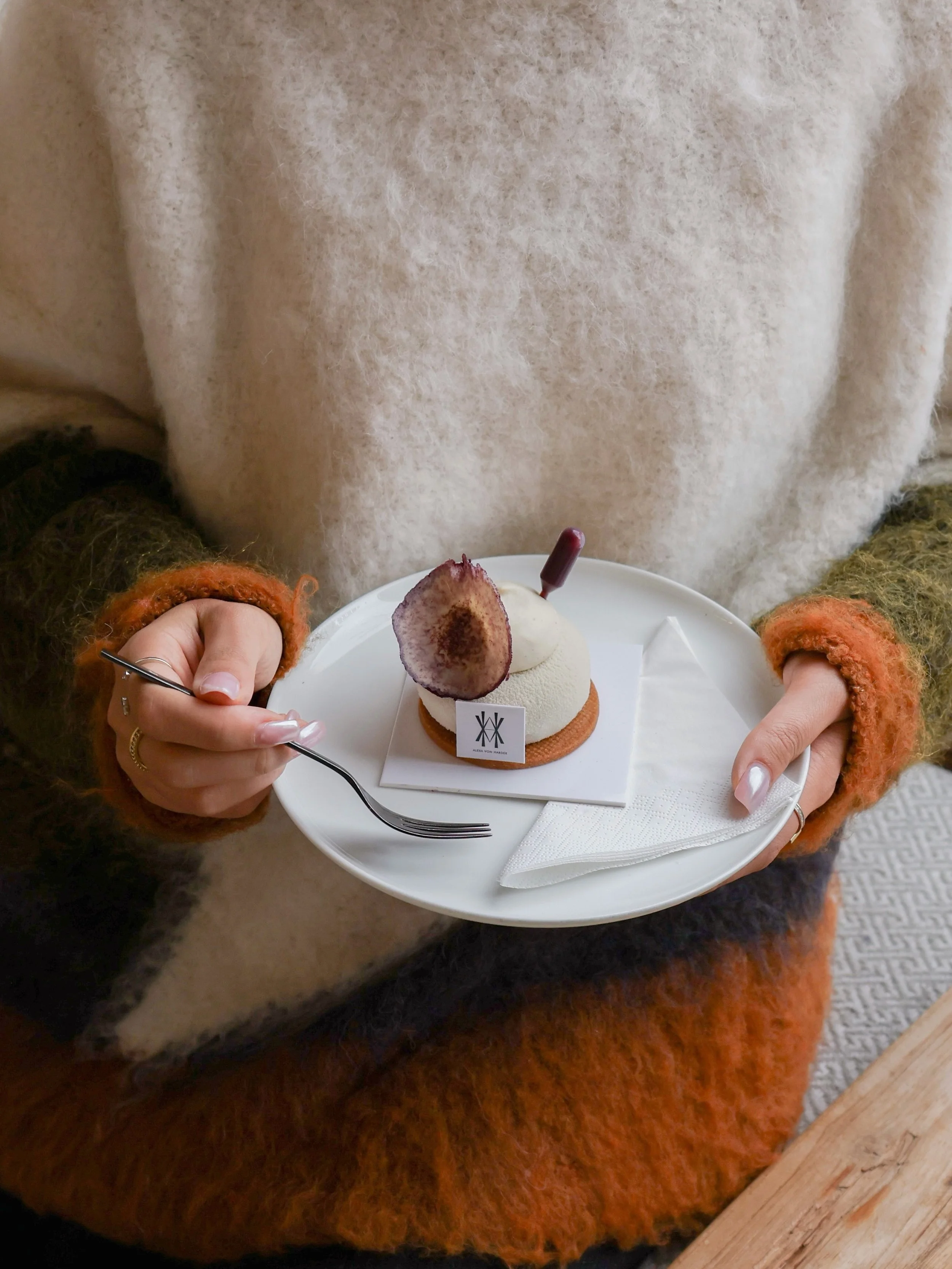 Unsere T&ouml;rtchen und Kaffee warten auf euch 🤍

📍Caf&eacute; Alexa von Harder Ismaninger Str. 50, 81675 M&uuml;nchen Mi-Sa 10-17 Uhr

📍Alexa von Harder Daily F&uuml;nf H&ouml;fe, Kardinal-Faulhaber-Str. 11, 80333 M&uuml;nchen Mo-Fr 10-19 Uhr; S