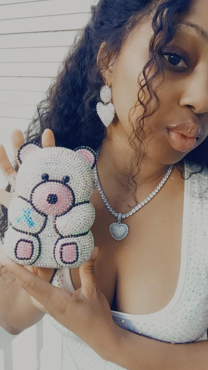 00EC4C17-6CF4-4117-8400-45233CA7607A