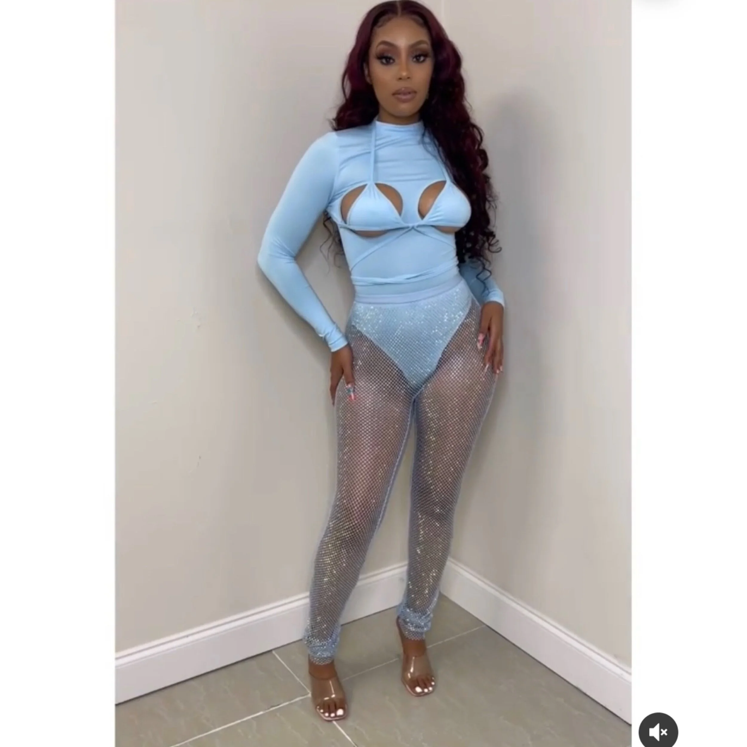 25394F4D-3FE8-480C-A6F7-C320153C6B68