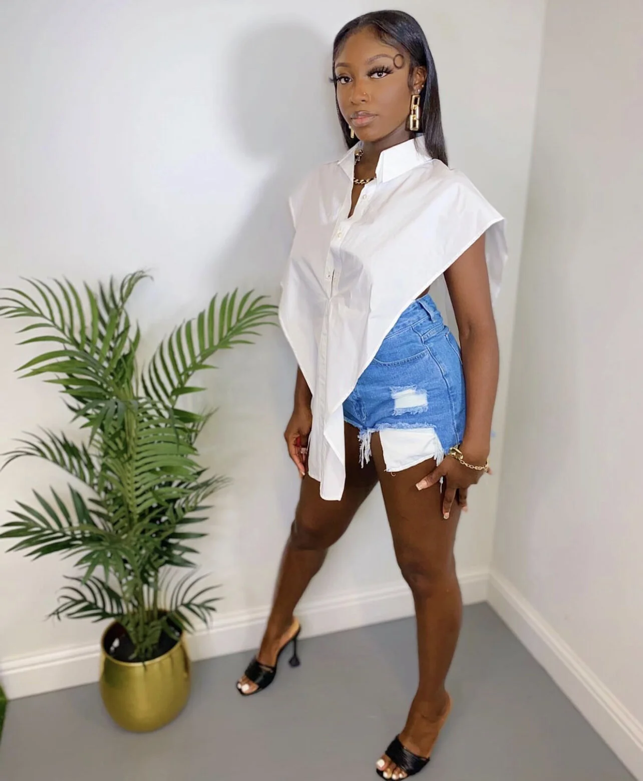 4F1108C9-70AF-407B-A939-D27C03C778AC