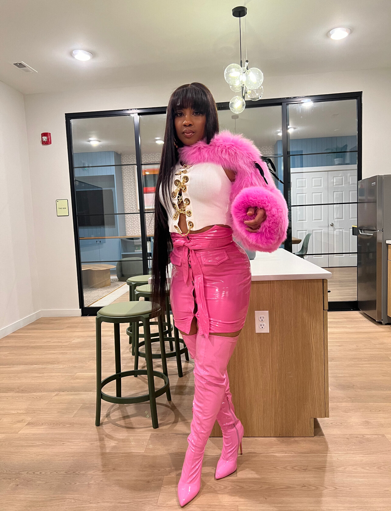 87BA8FDB-588F-40DF-BD5F-1F2D3D8B32EF