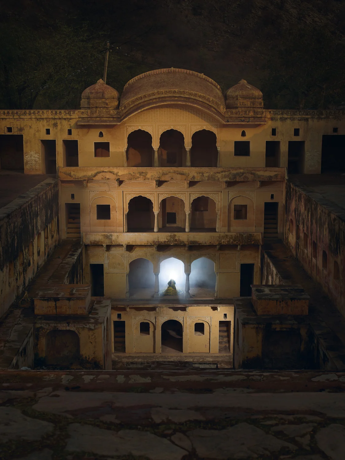 MEENA BAOLI TIGER