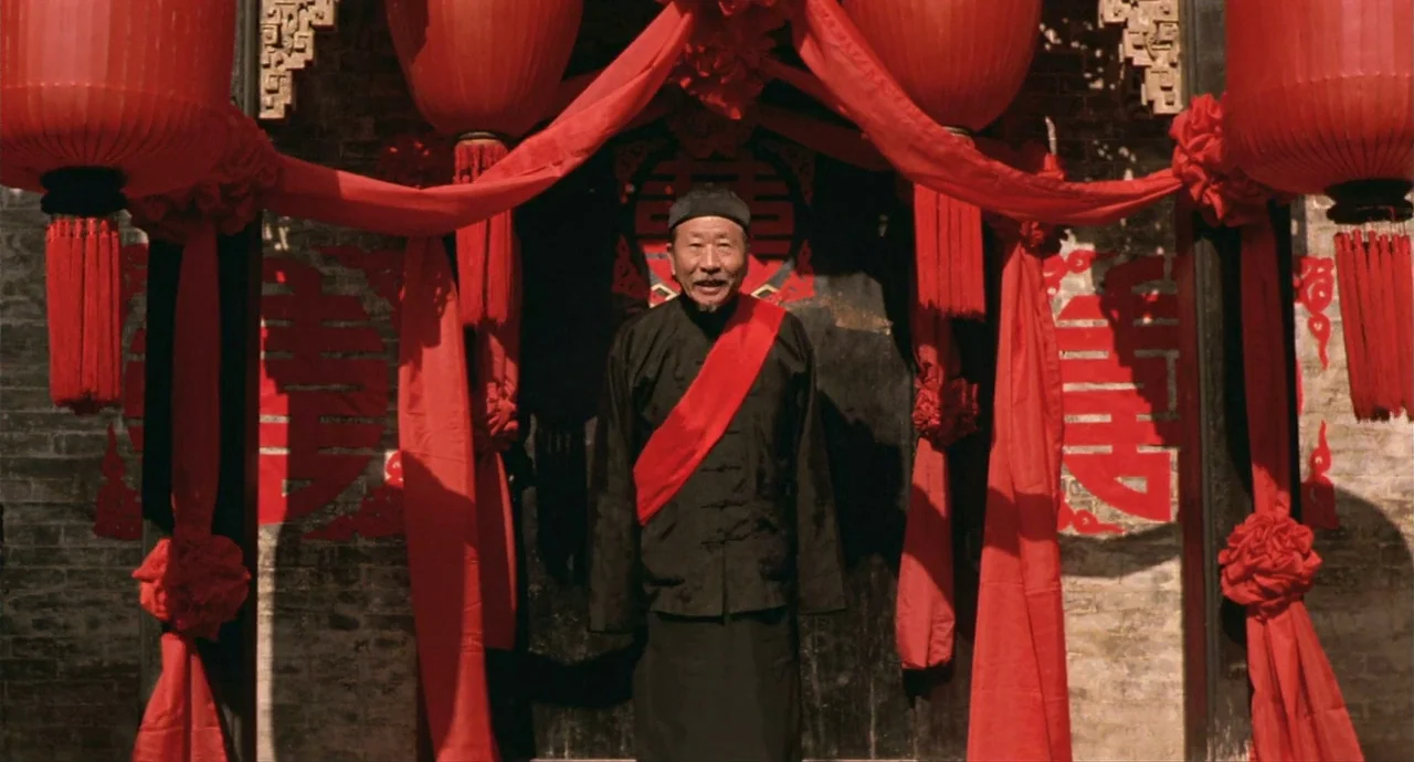Still from Raising the Red Lantern, Produced by Hou Hsiao-hsien Chiu Fu-sheng Zhang Wenze