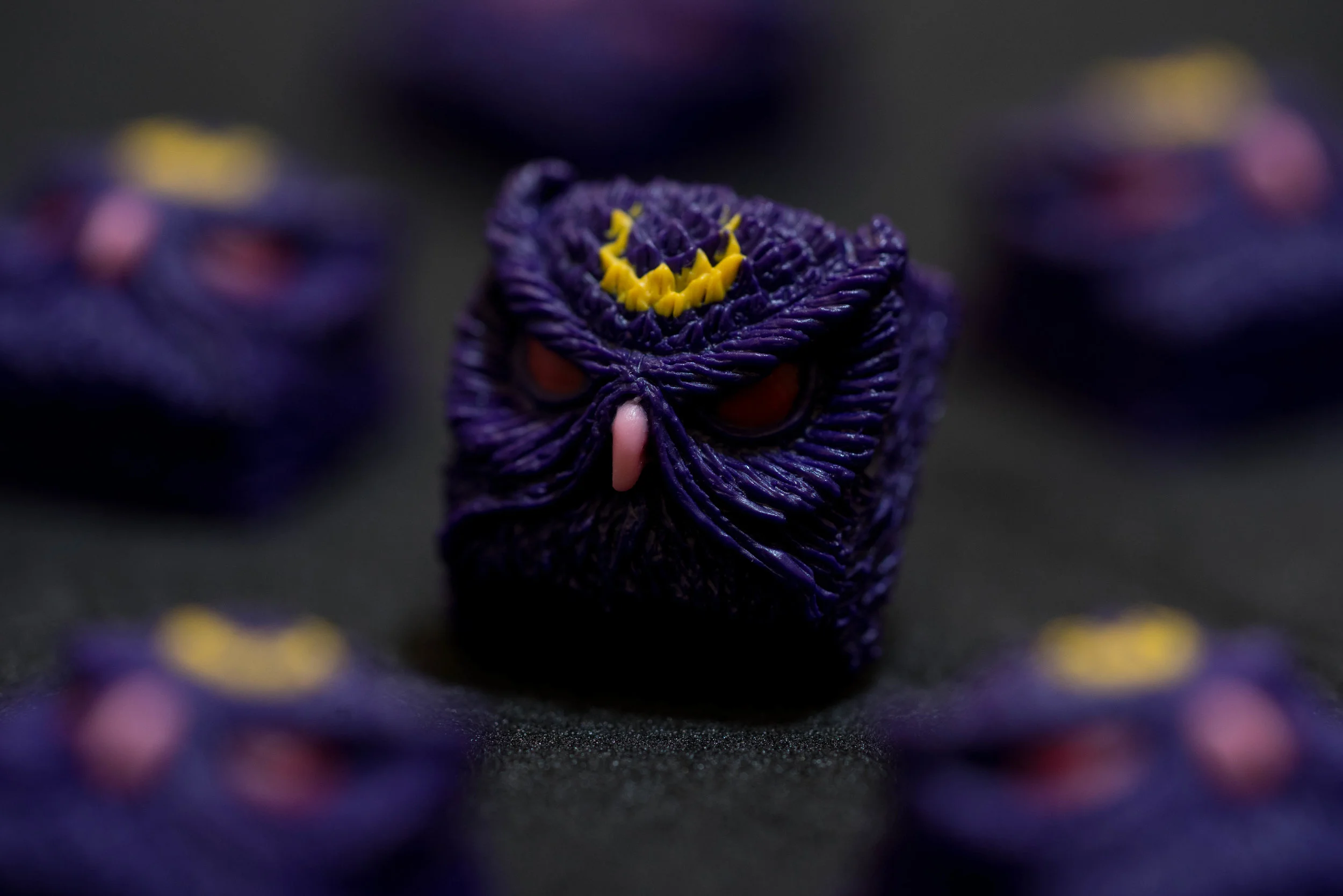 Crescent Puss Keypora