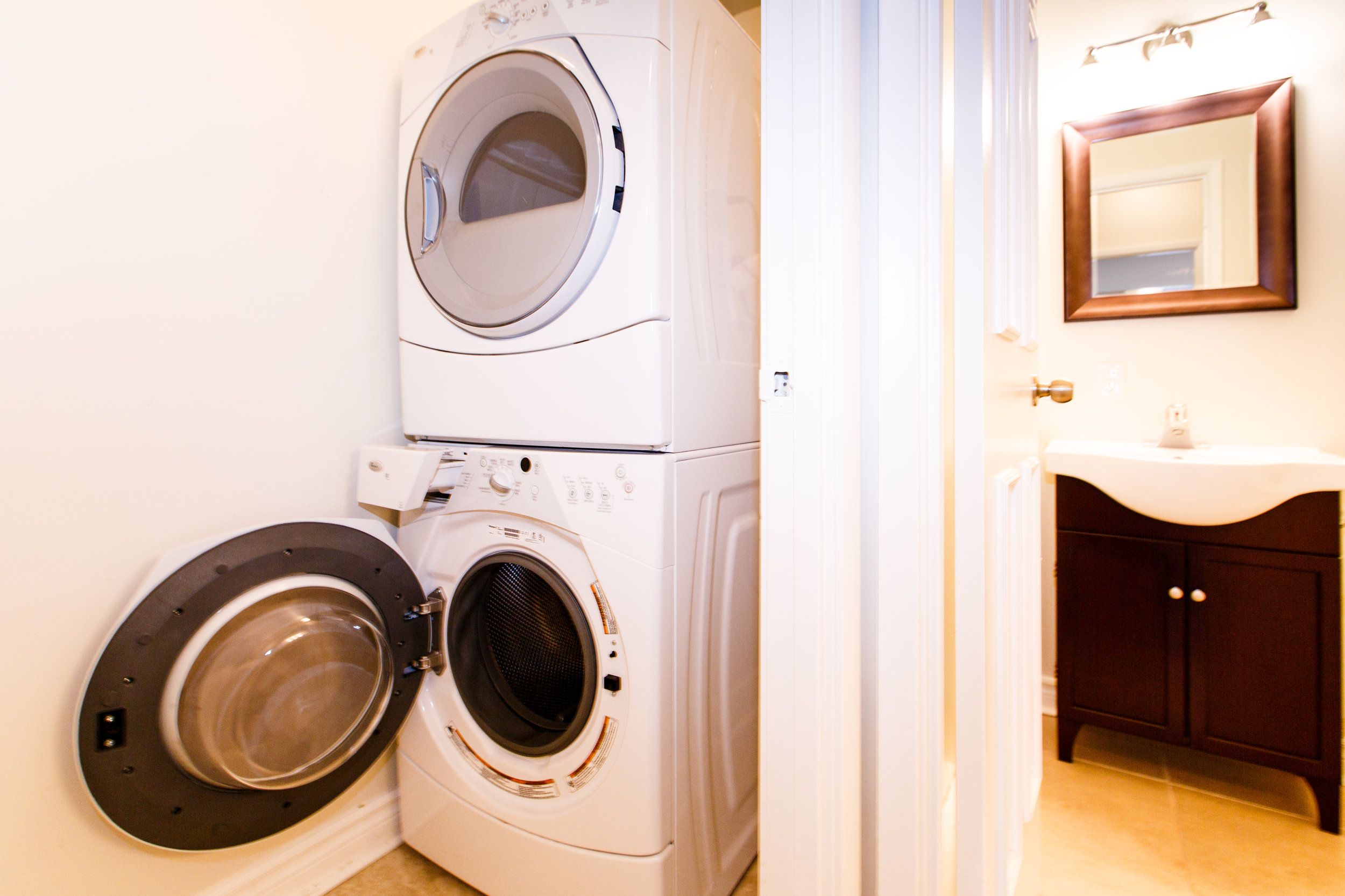 311 Queen St. _u007c_ Washer and Dryer Photo, and partial bathroom.jpg