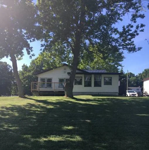 Bay of Quinte Cottage-1.jpg