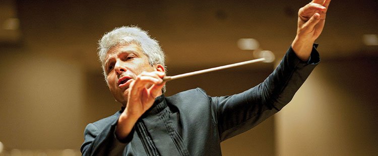 Bow to Baton: With blessings of major mentors, Peter Oundjian conducted an impressing career change