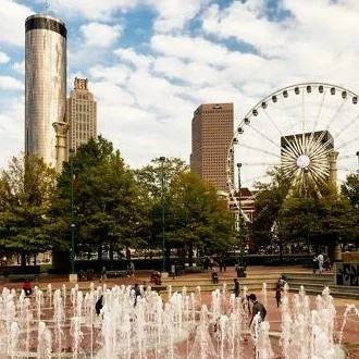 DOWNTOWN / CASTLEBERRY HILL Downtown boasts a great deal of character amidst the high concentration of offices and government buildings. The area is becoming a hub of authentic loft residences in addition to its burgeoning arts community.