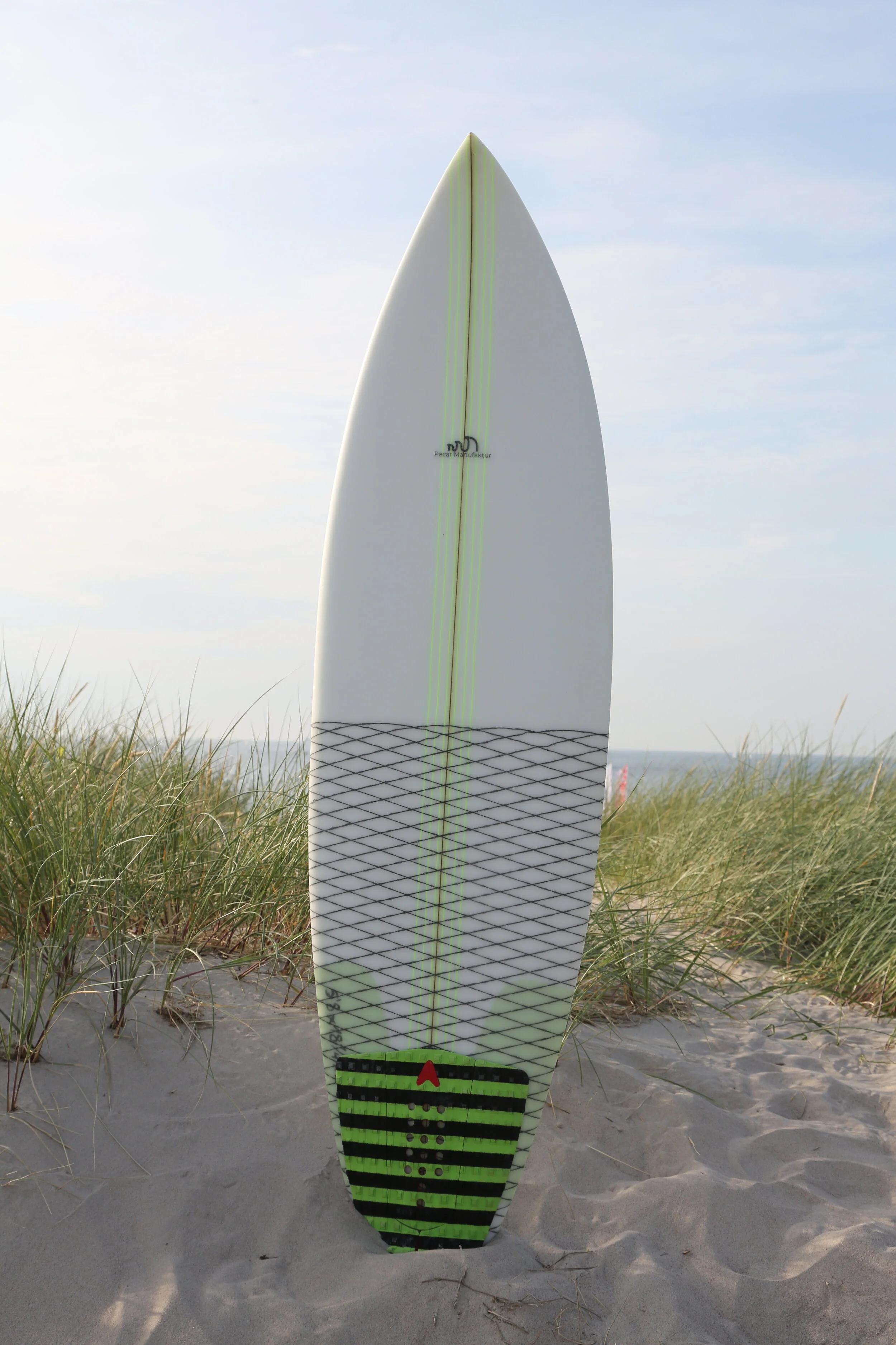 Pecar Surfboard (70).JPG