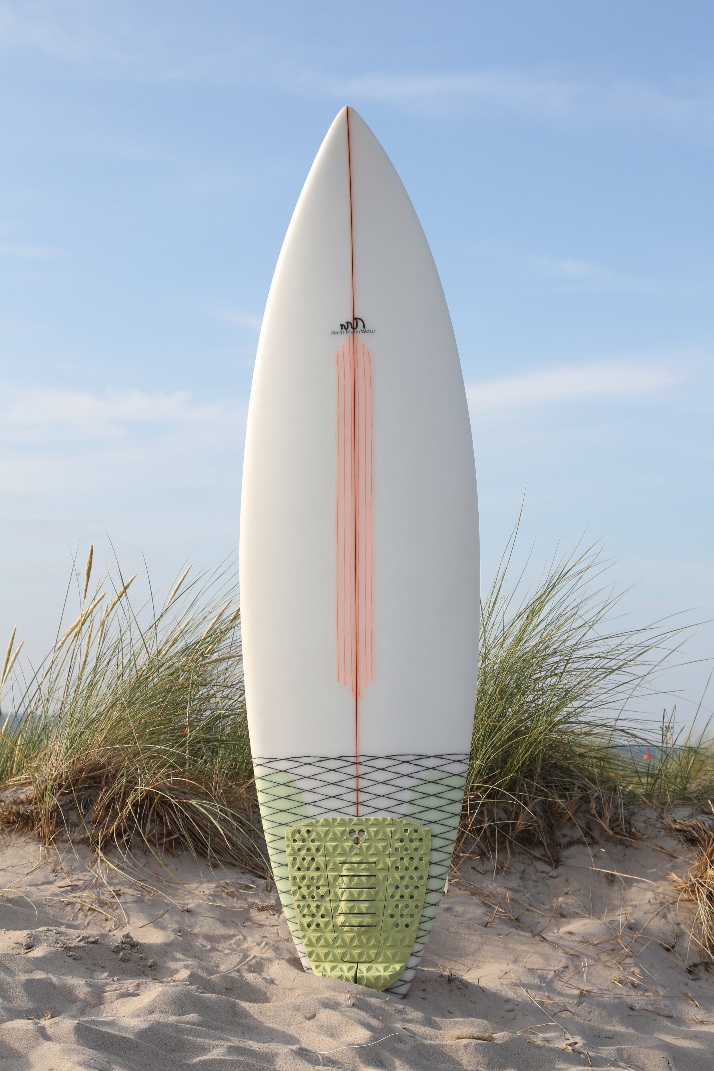 Pecar Surfboard (10).JPG