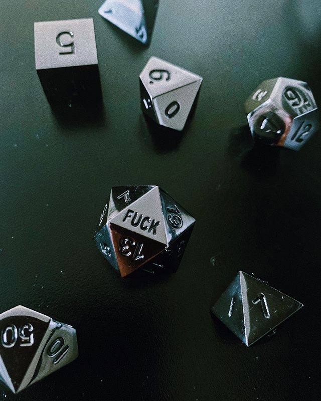 Bold dice roll nice.
@marsdiceshop 
#igers #instagood #instadaily #picoftheday #photooftheday #modernthrift #beautiful #capturedbyheart #lookslikefilm #livelevel #thevisualcollective #visualsoflife #artofvisuals #iphonex #dungeonsanddragons #dice #di
