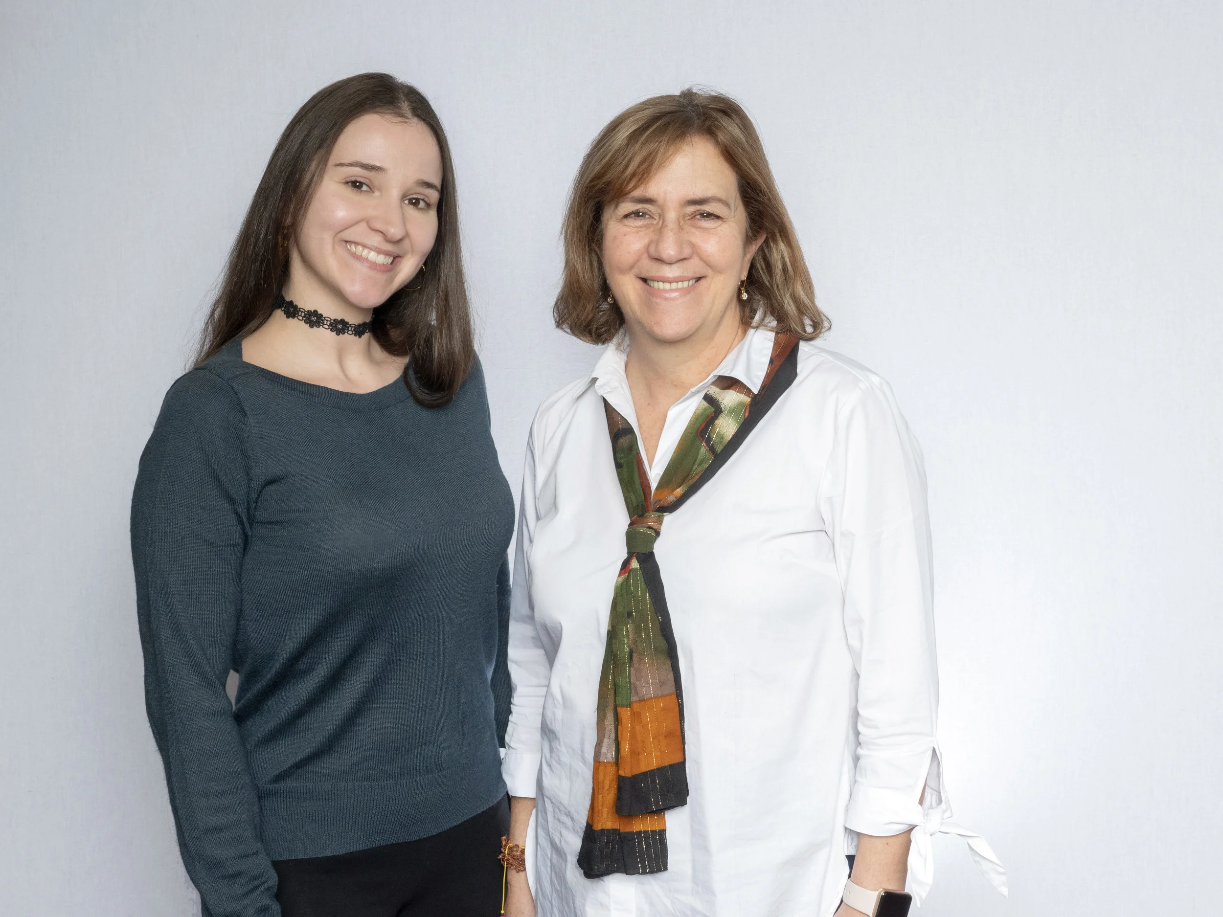 Mariluz and Yolanda 2.jpg