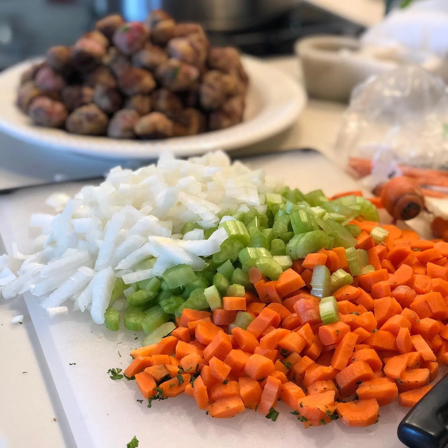 Lots of love making in the kitchen today!  Meatballs are seared, veggies are chopped!  Italian wedding soup (my daughters fav) is on the way!  @thetrivetdiner Hope everyone is enjoying this blustery Saturday!  Exciting news will be coming next week s