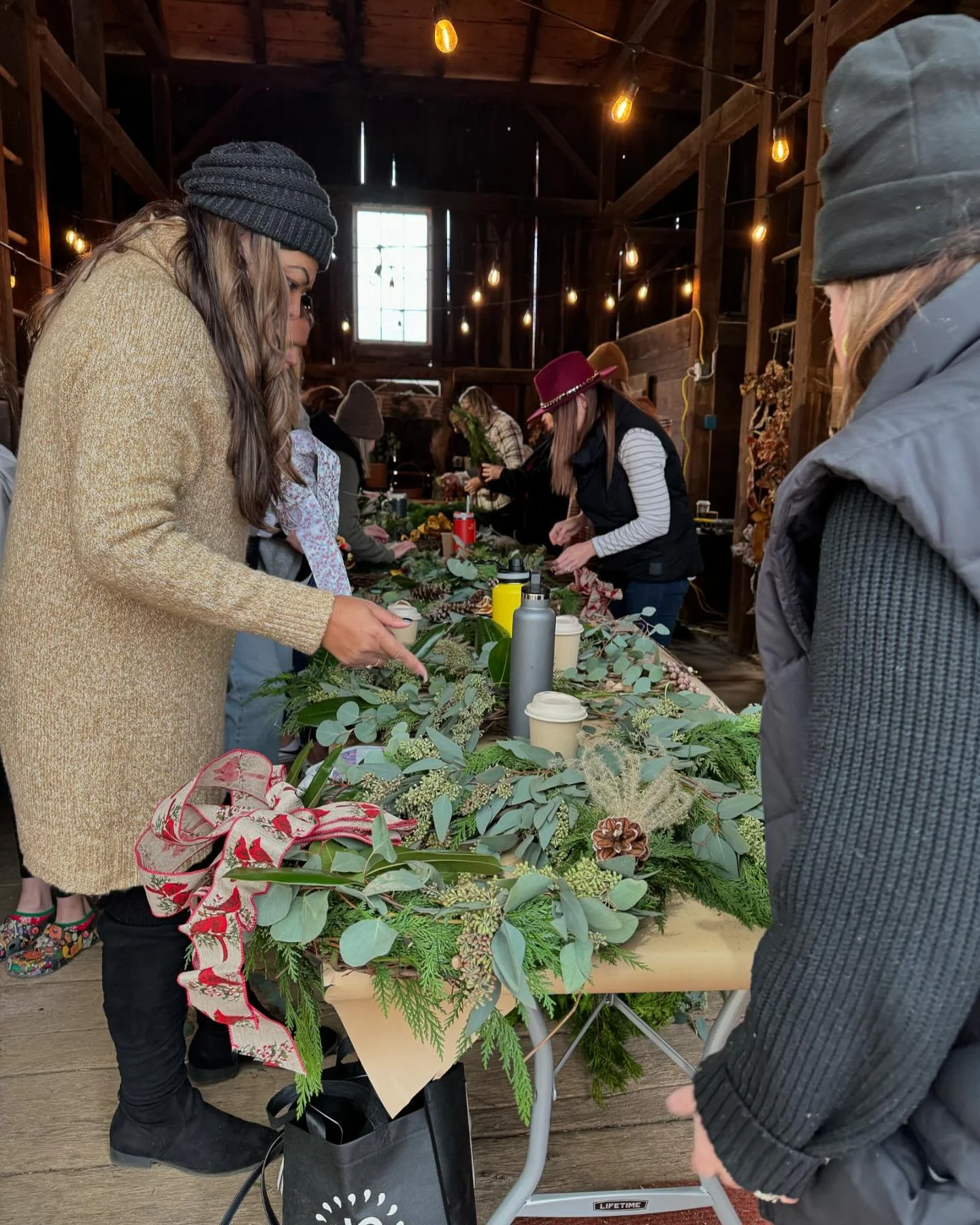 Wonderful day crafting with you all the wreaths turned out great!! 😊 enjoy the rest of your weekend!