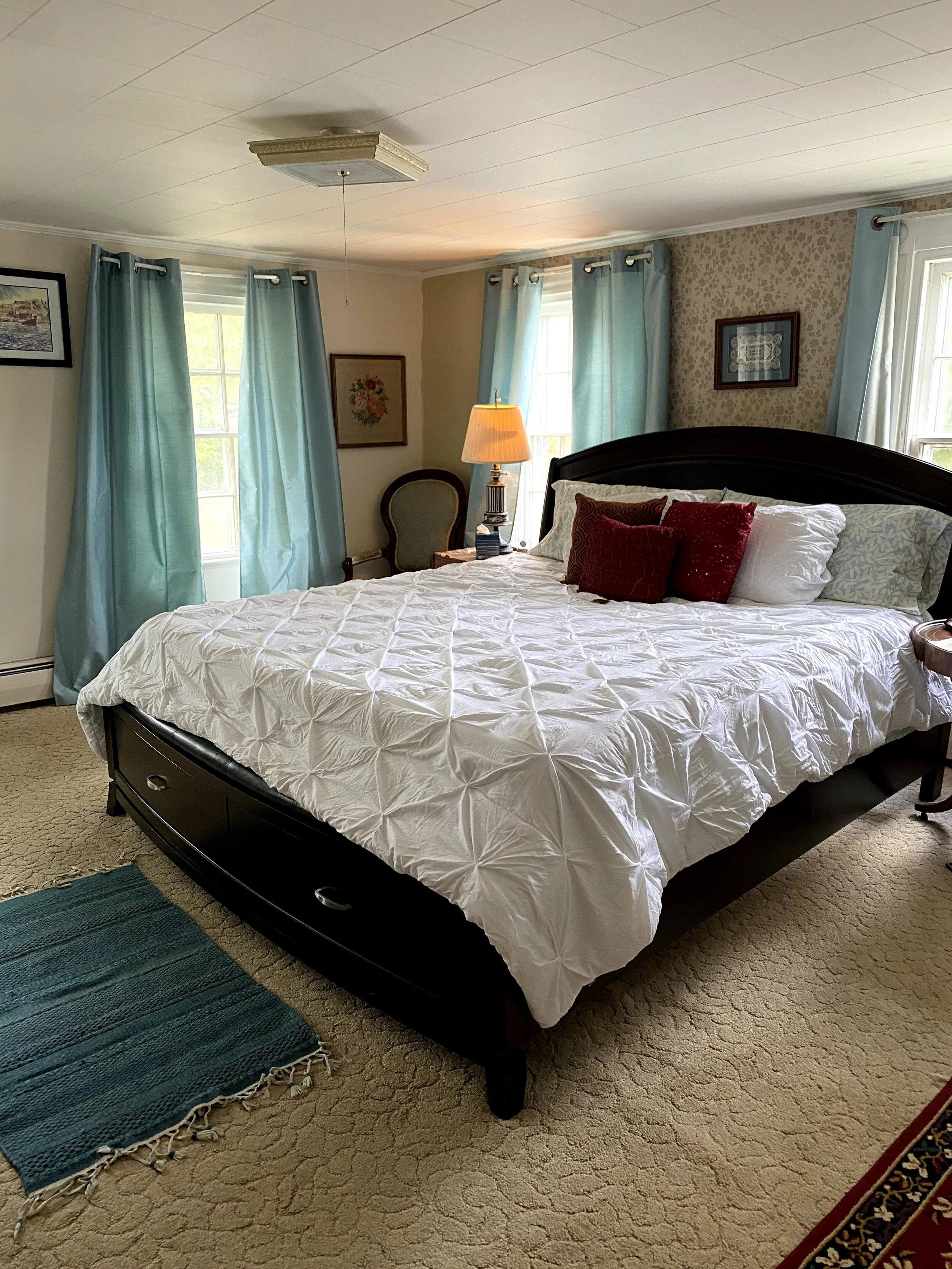 Beautiful and comforting place to stay.