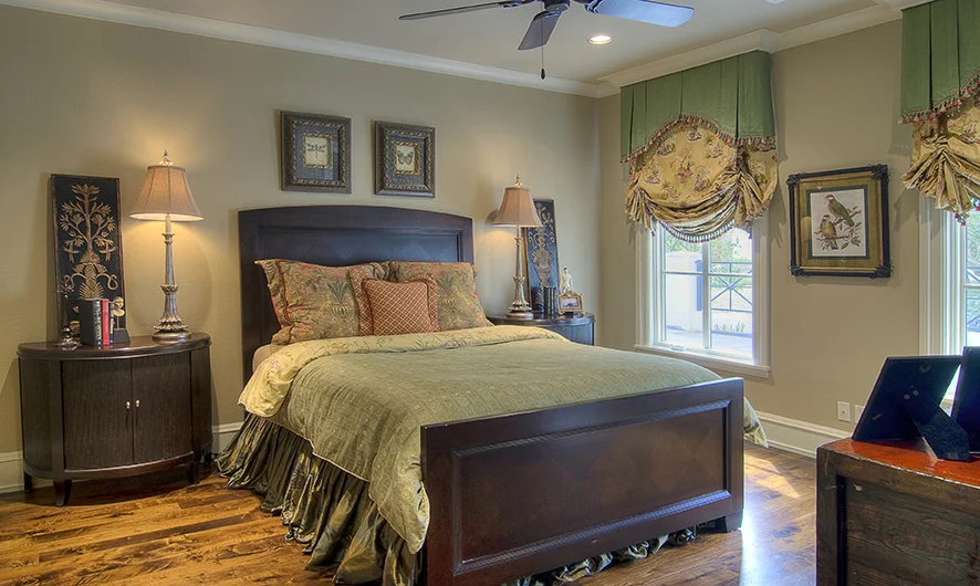 Kirby-Home-bedroom-1.jpg