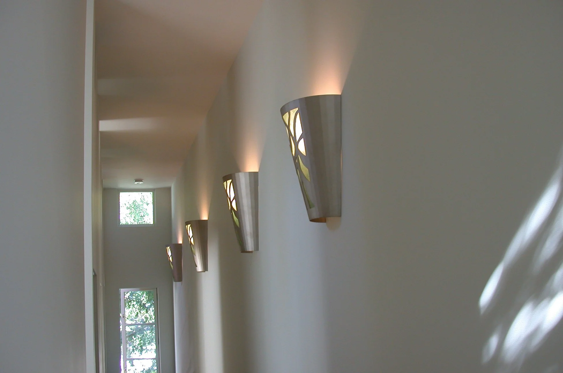 7.Sconce.jpg