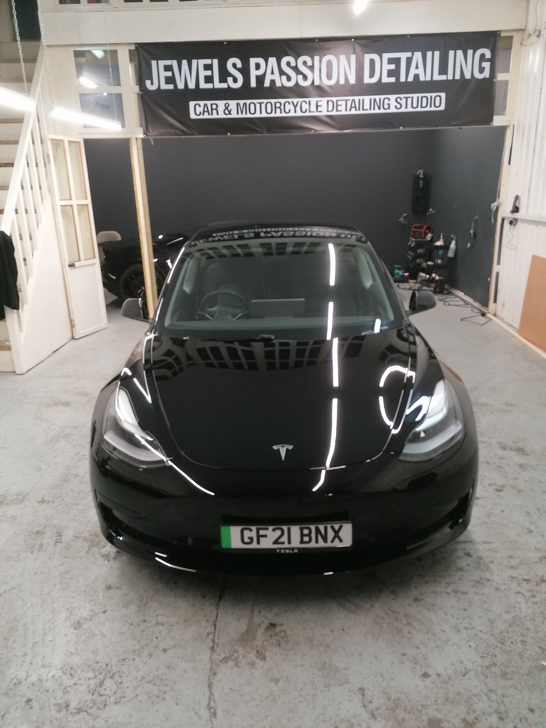 Tesla Model 3 Brand New CAR DETAILING & Ceramic Coating Paint Protection Service in London 