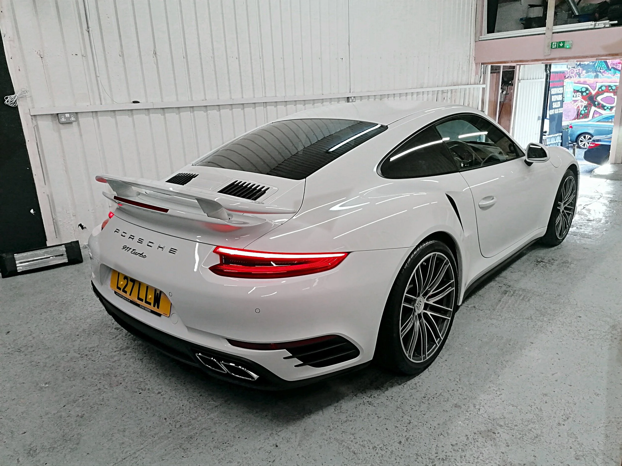 Porsche 911 turbo CAR DETAILING & Ceramic Coating Paint Protection Service in London 