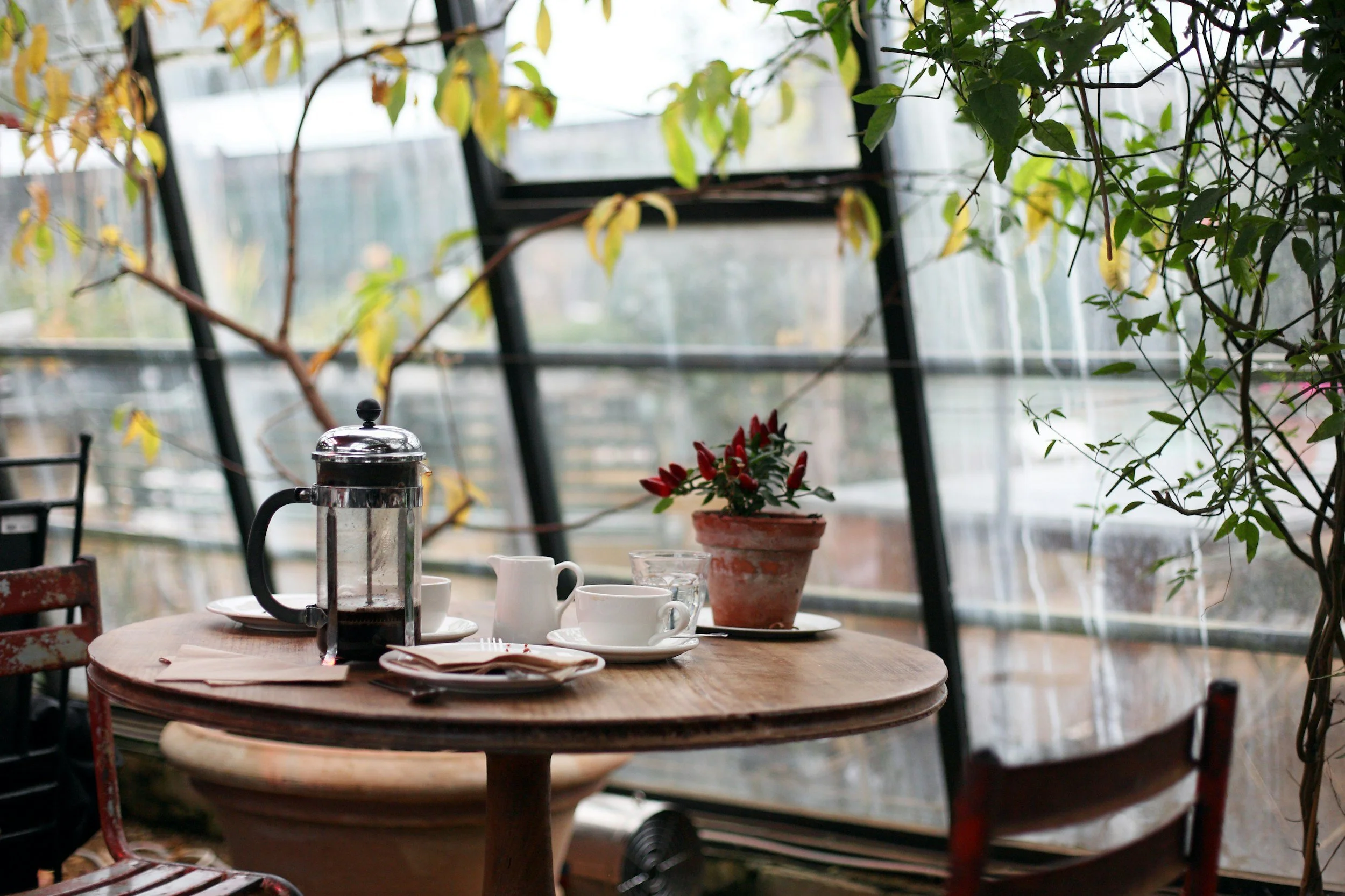 BEST CAFE'S NEAR JEWELS PASSION DETAILING (HACKNEY)