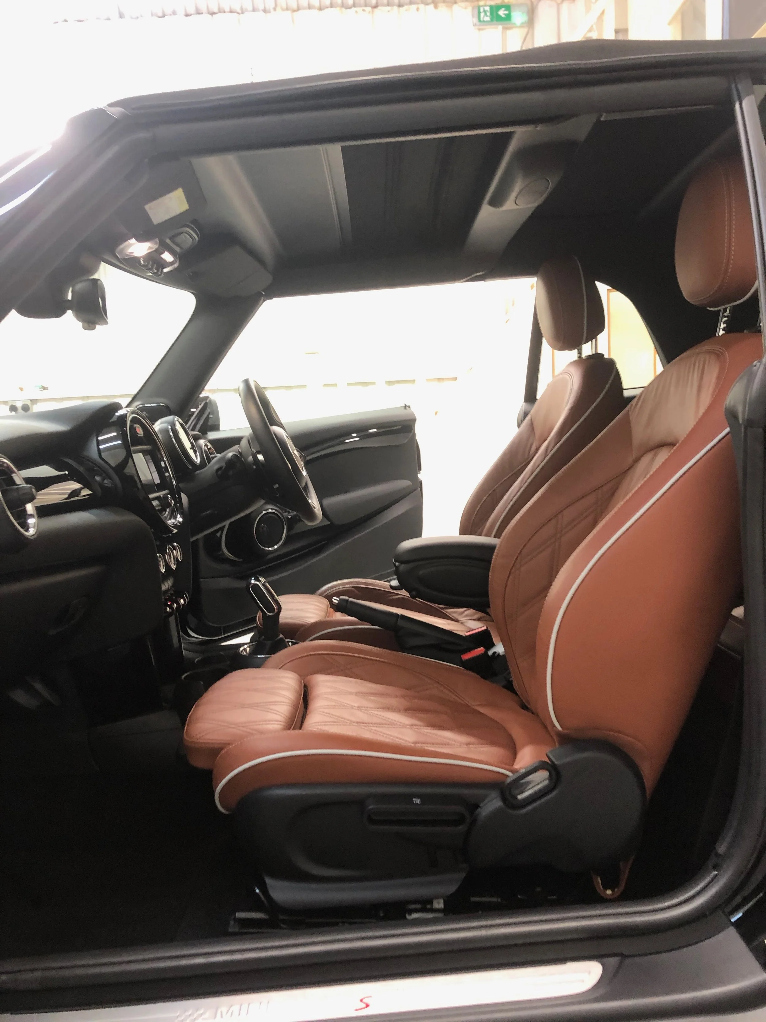 BEST CAR INTERIOR DETAILING & DEEP CLEANING SERVICE — JEWELS PASSION