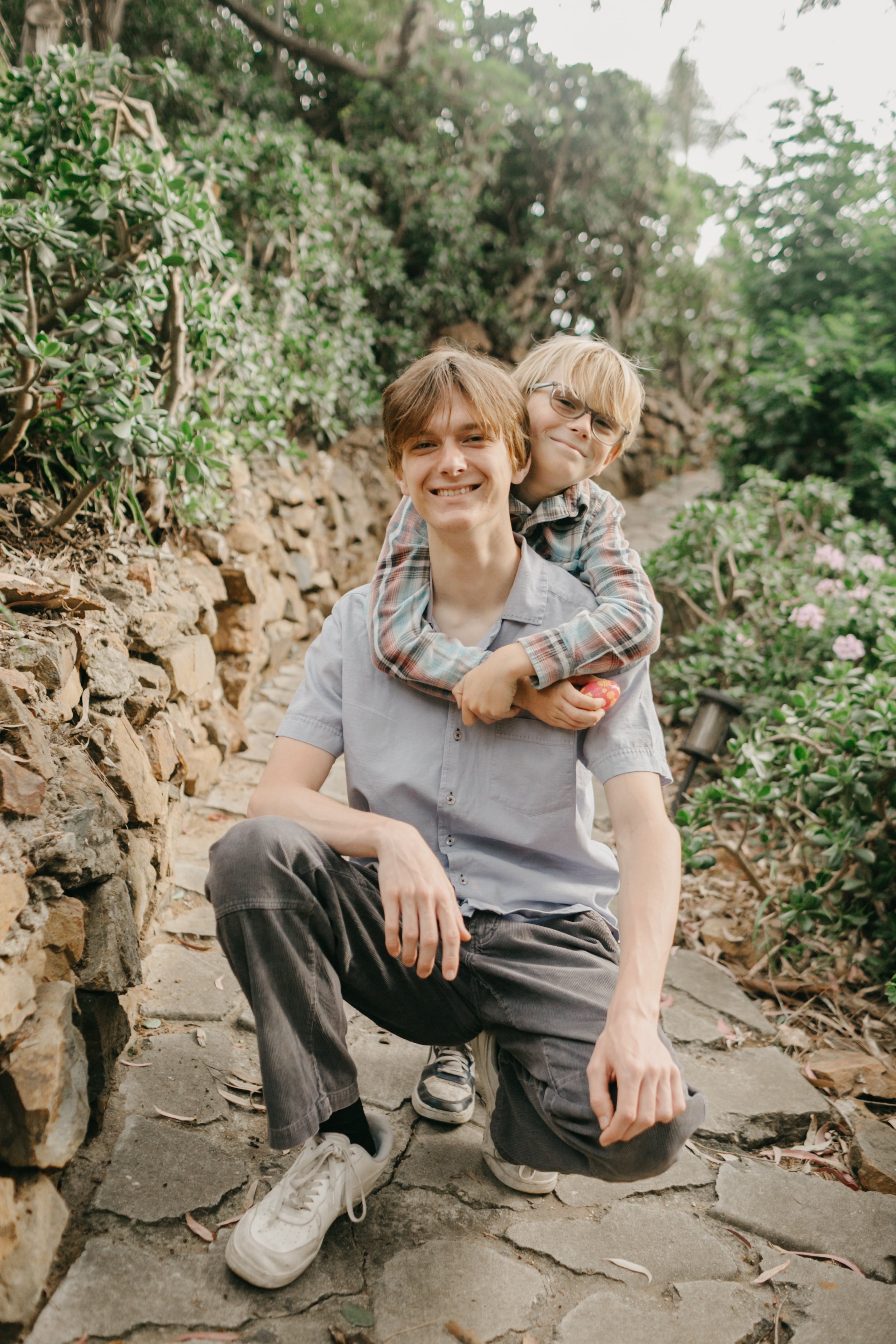 Vaughn Muhlethaler Senior Session-24.jpg