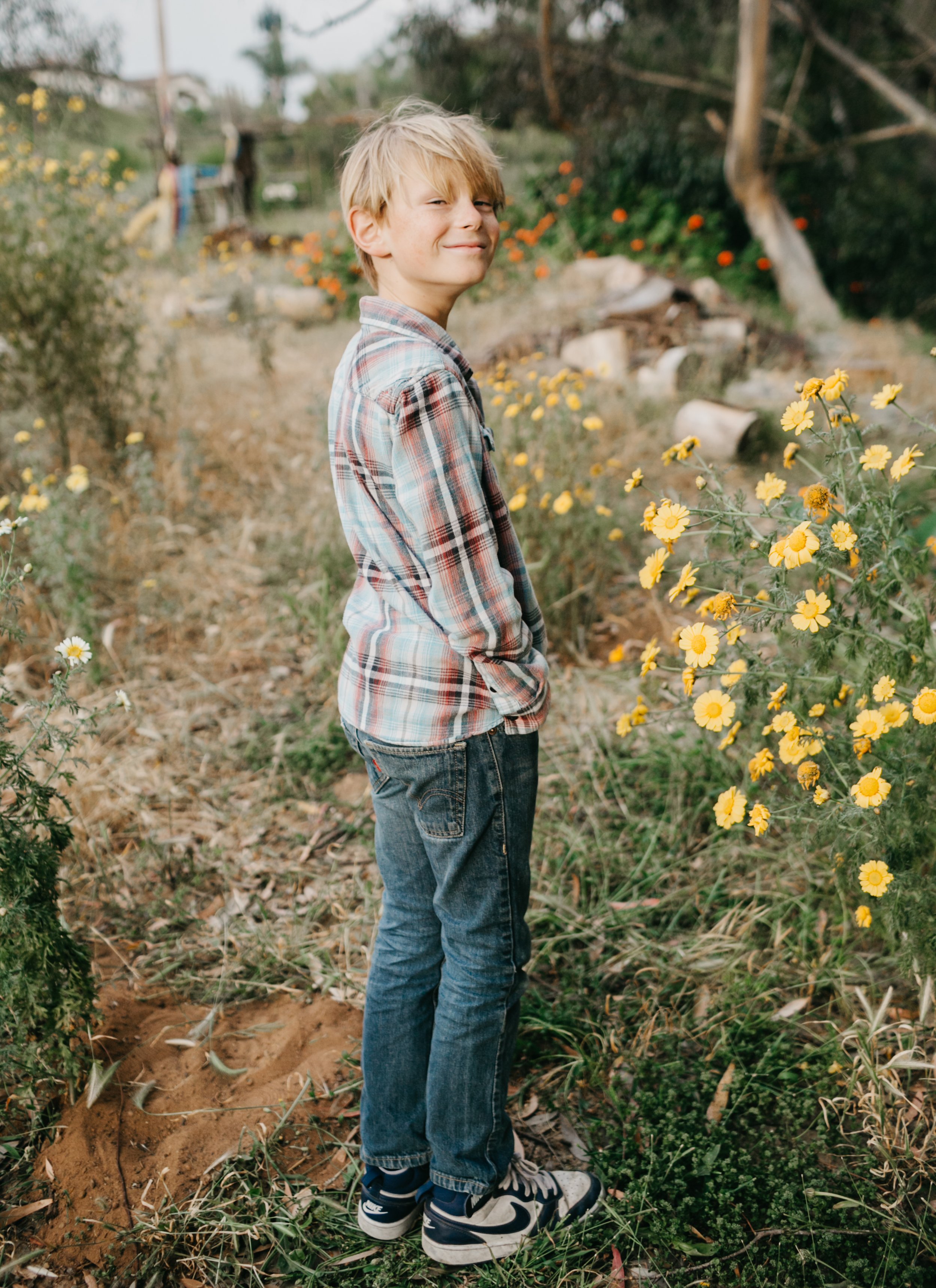 Vaughn Muhlethaler Senior Session-26.jpg