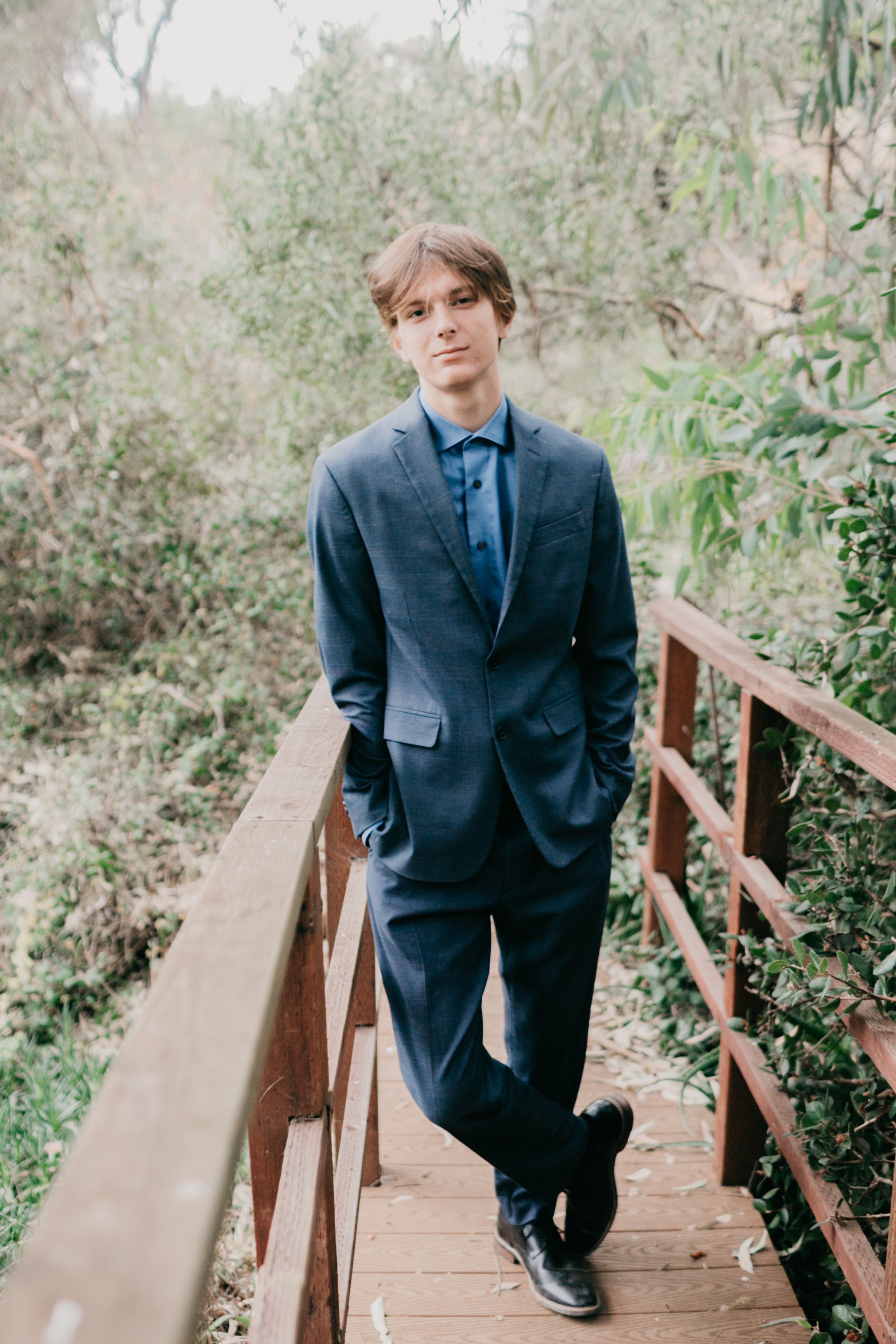 Vaughn Muhlethaler Senior Session-31.jpg