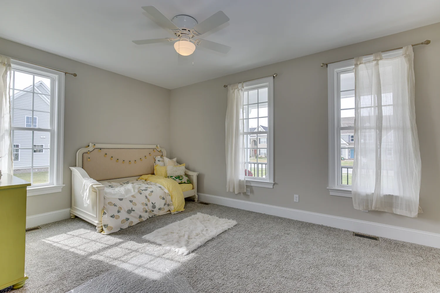 Web 4101 Colbourn Dr-31.jpg