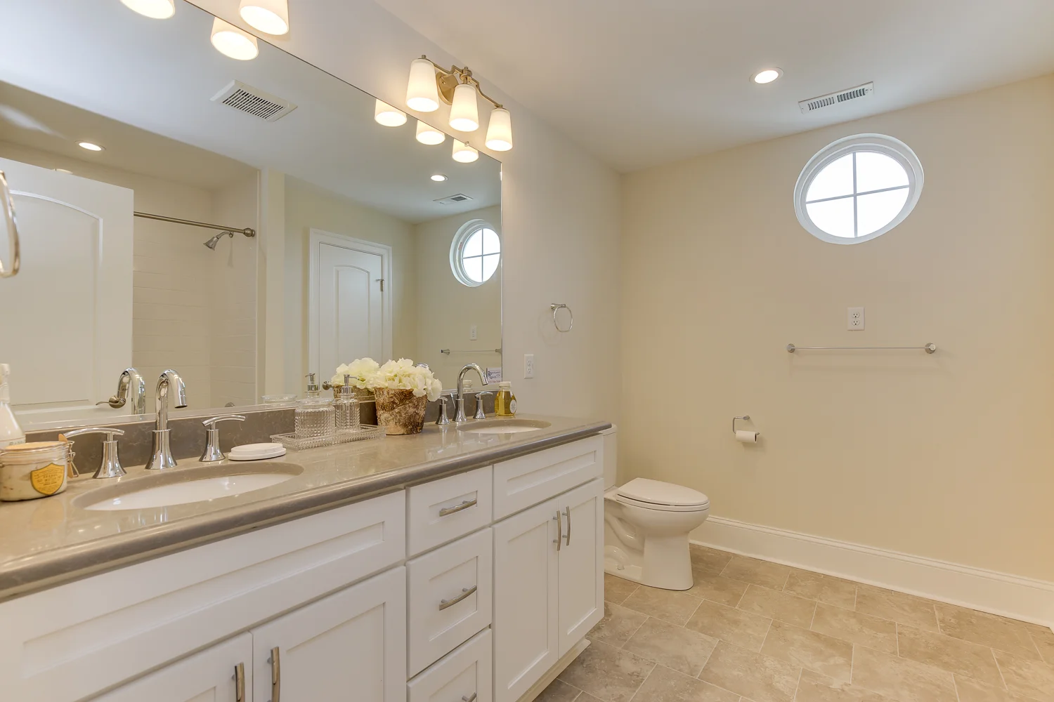 Web 4101 Colbourn Dr-36.jpg