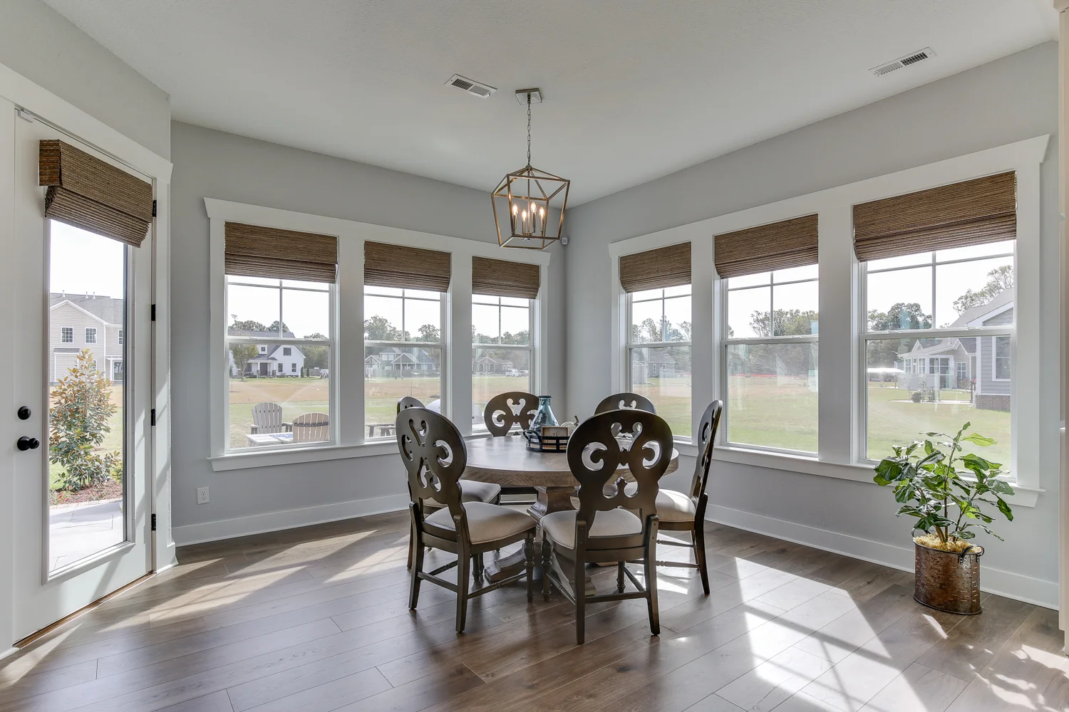 Web 4026 evan circle-19.jpg