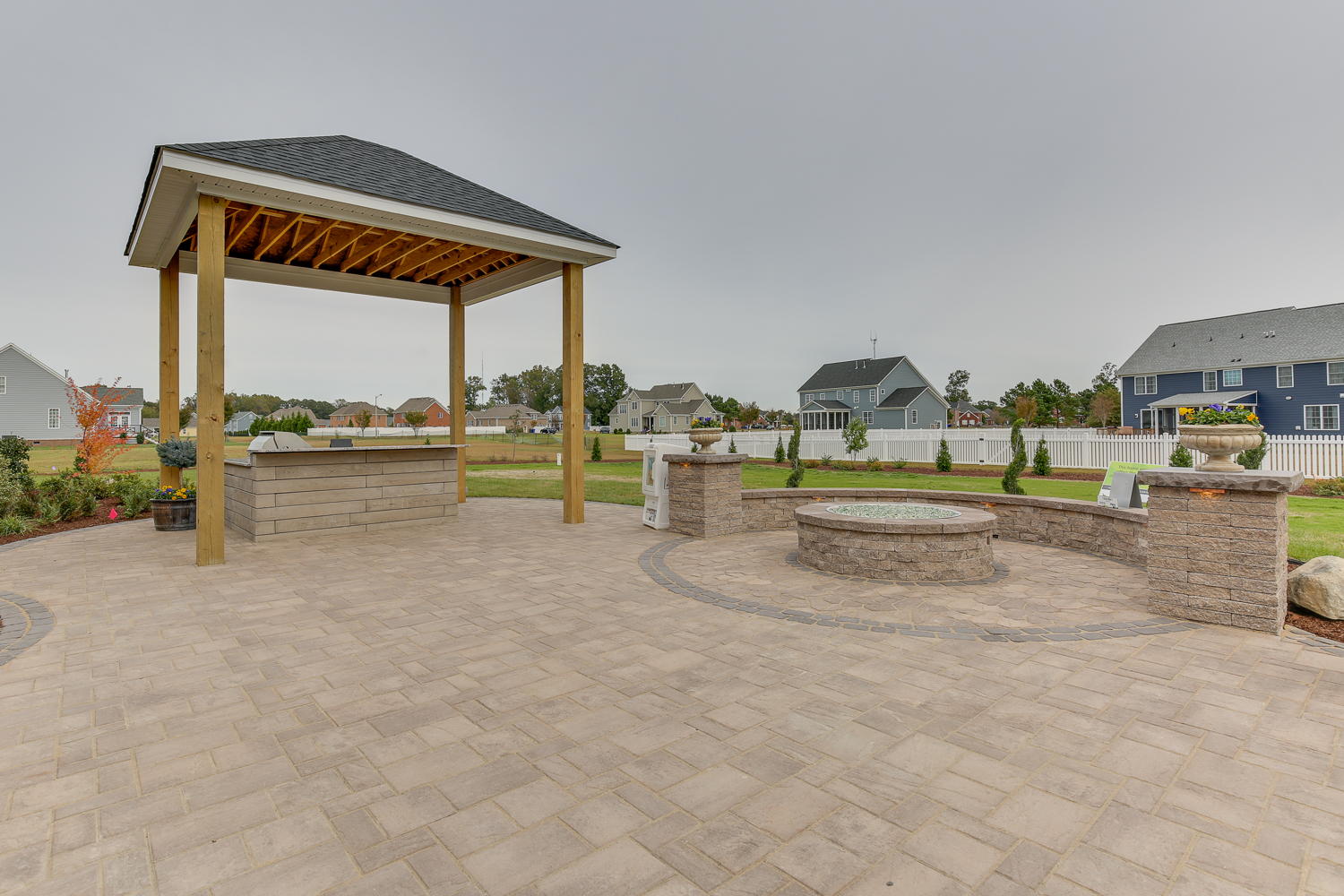 Web 4105 Colbourn Dr-38.jpg