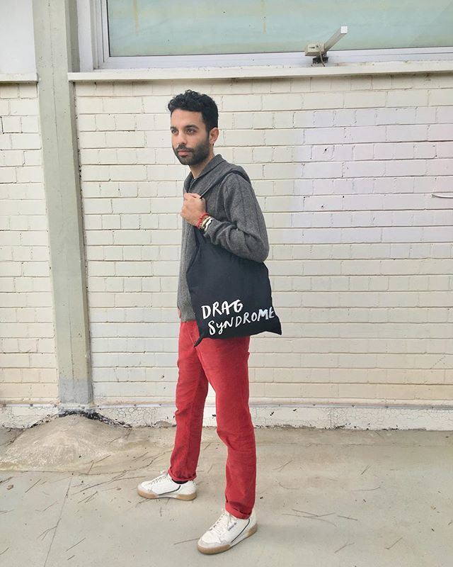 Handsome man with handsome tote bag. #dragsyndrome