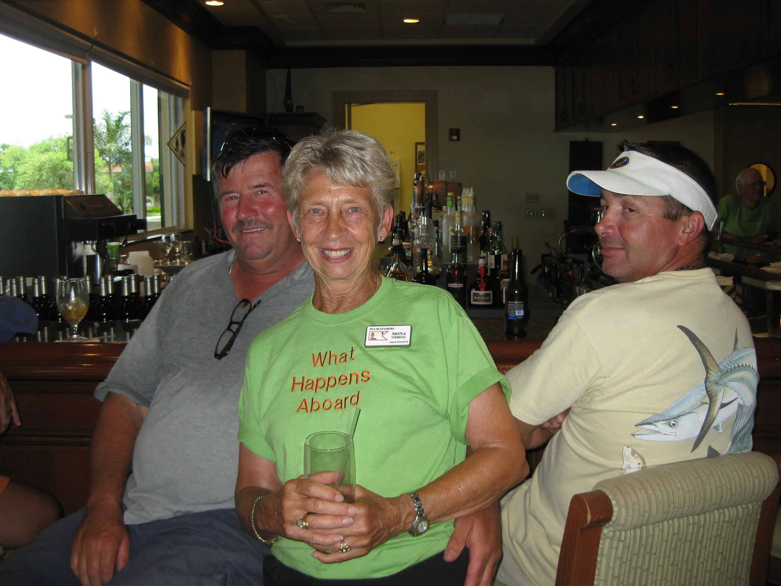 2011-6-1 SF Pub Crawl to IYC (28).JPG