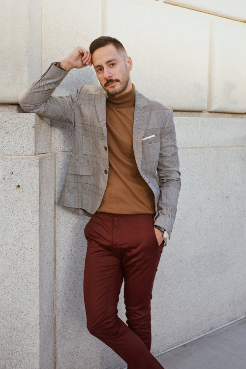 How to Wear a Turtleneck Sweater Under a Suit Jacket & Look Stylish