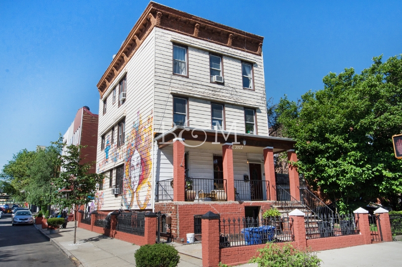 736 Bushwick Ave, House - Bushwick | Brooklyn 6 Bedroom // 4 Bath Days on Market — 33 Sold Price: $1,550,000