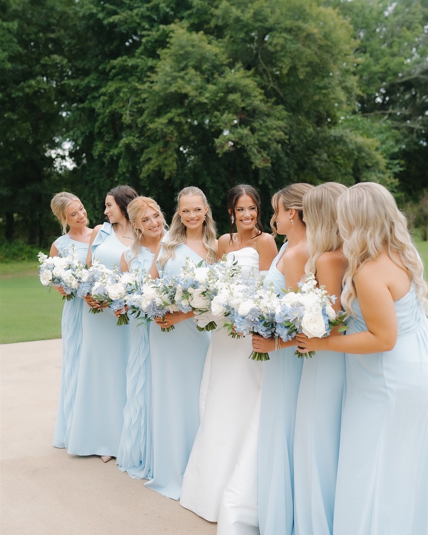 Love in every moment.

Planning &amp; design: @katiemcintirexo 
Photography: @theirisimage 
Videography: @theirisimage 
Venue: @legacyacresar 
Paper goods &amp; signage: @dayflowerdesigns 
Rentals: @eventology_us 
Linens: @bbjlatavola 
Dancefloor: @t