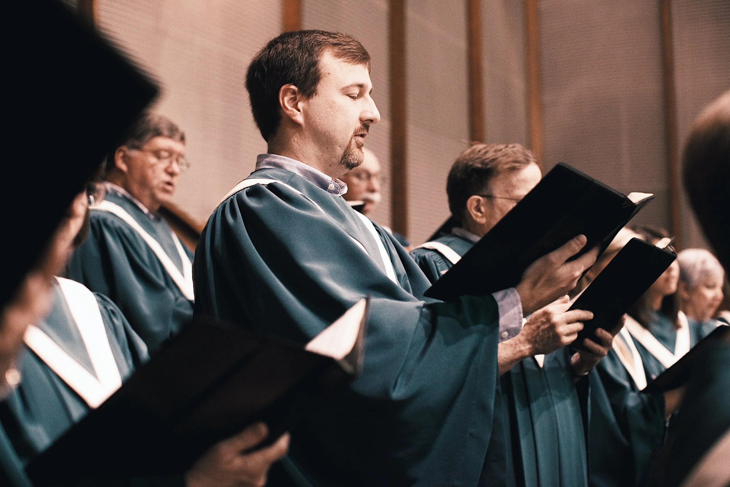 adult_choir.jpeg