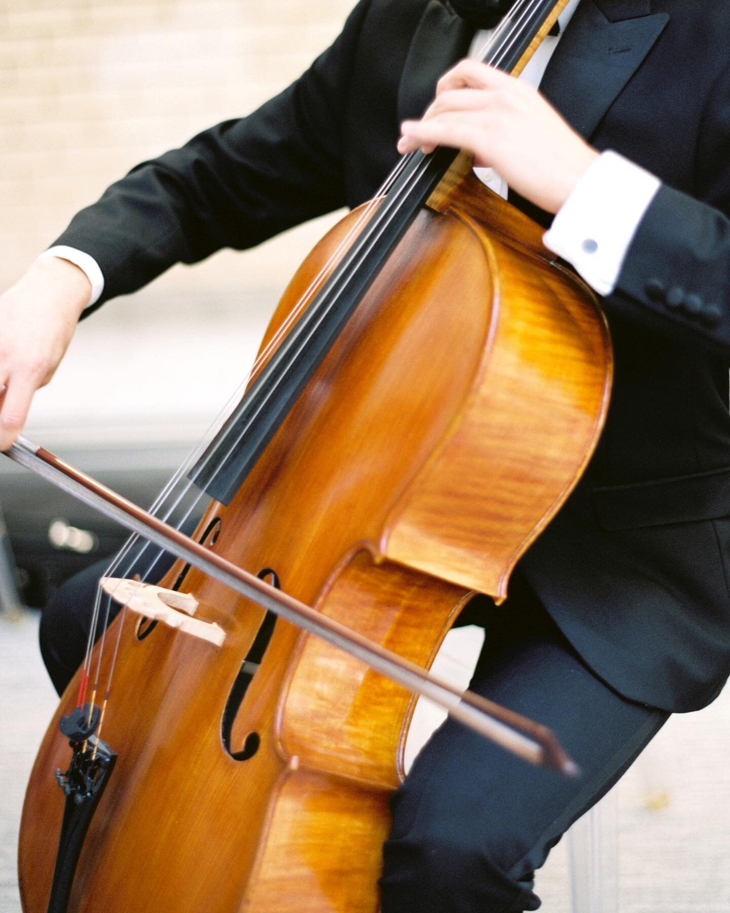 Can&rsquo;t go wrong with strings at your wedding. So beautiful to see and so beautiful to hear. #elyfairweddings