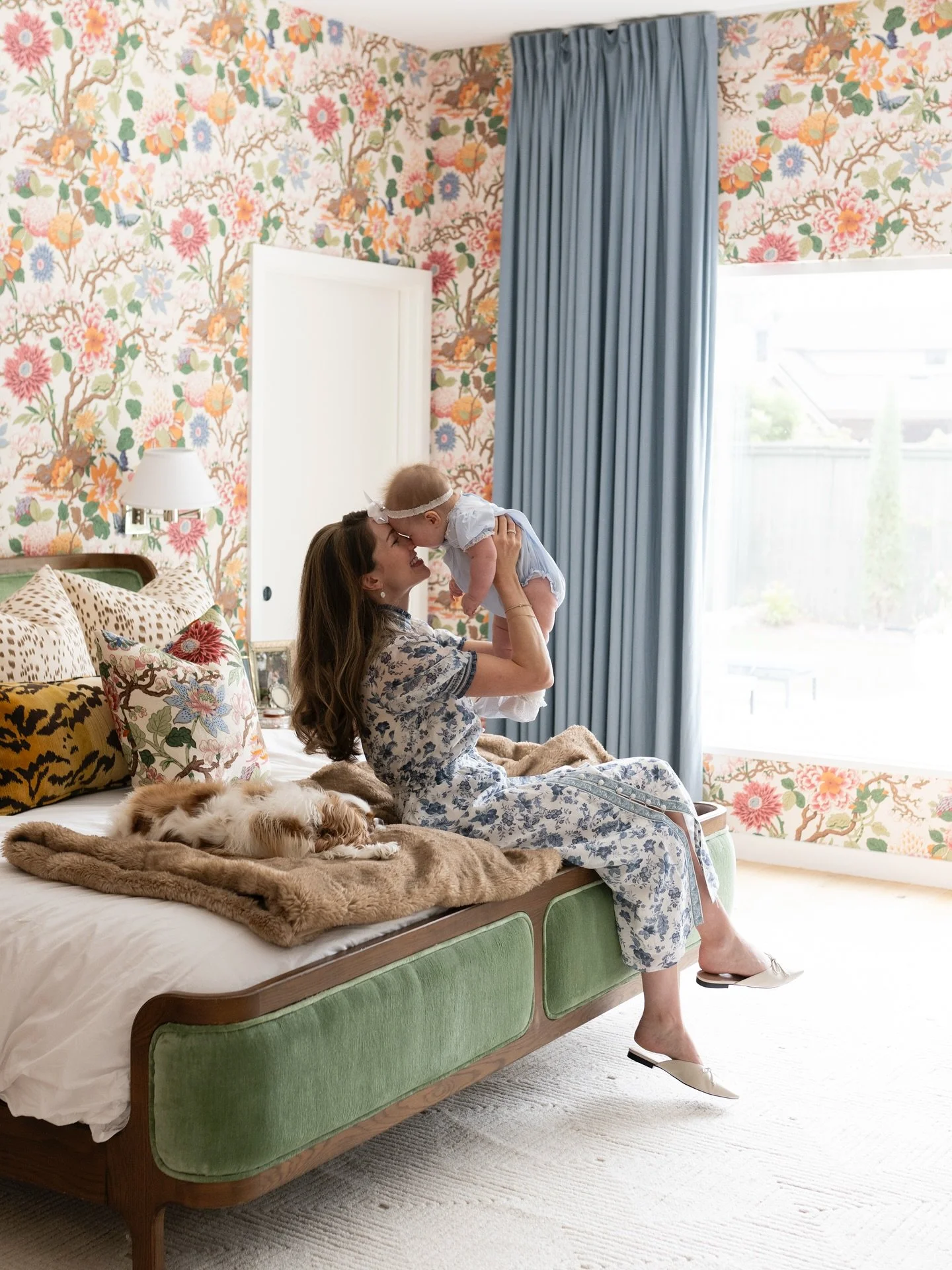 Sweetest little 7 month session there ever was! 

Seven months was my favorite timeframe in that first year with my kids&hellip;they&rsquo;re so interested in the world, delighted by the things and people around them. But not so busy or mobile yet th