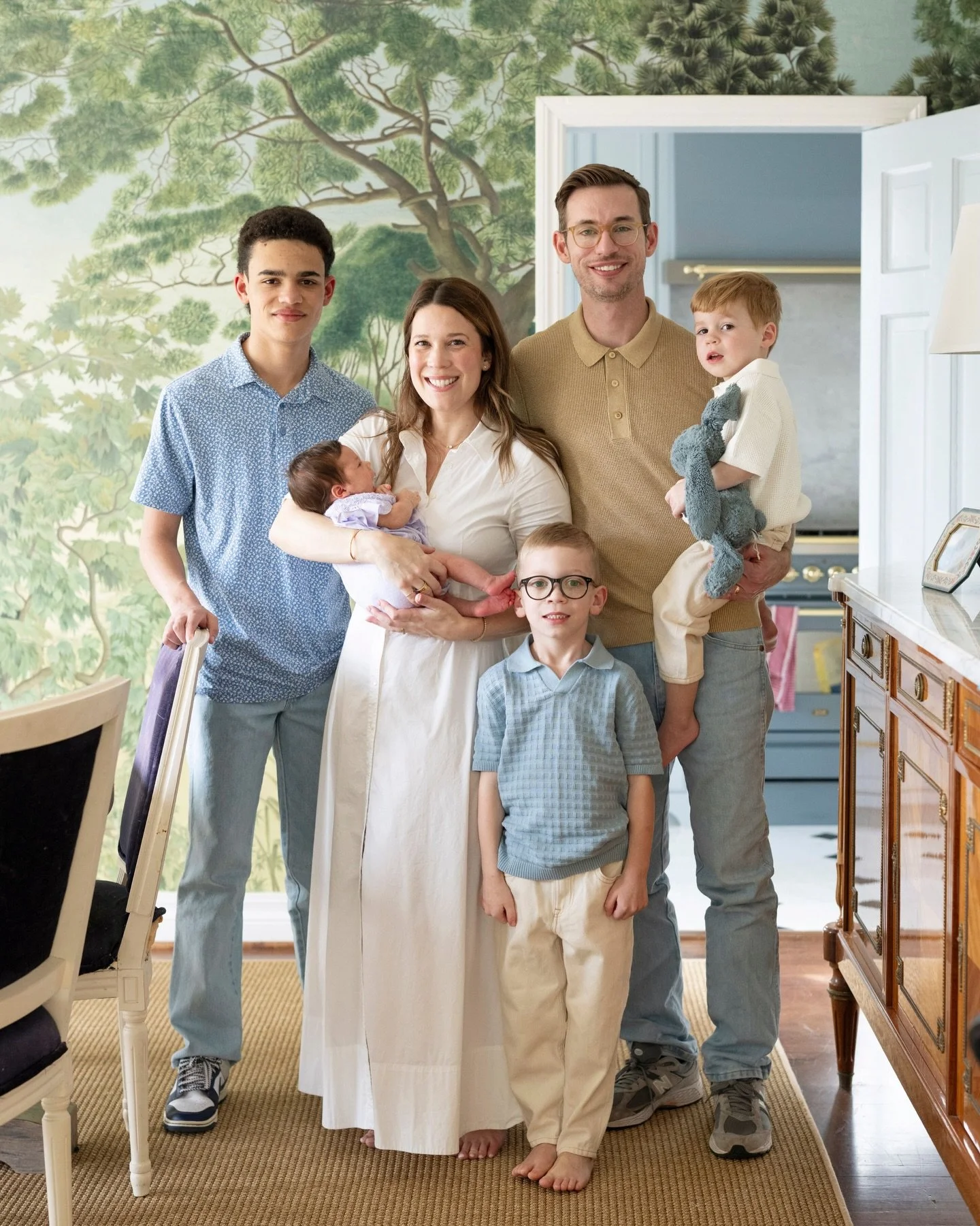 The weather is warming, spring is around the corner and I admire the beauty of a fresh new life. 

#elyfairphotography #elyfairnewborns #elyfairfamilies #okcnewbornphotographer #okcfamilyphotographer