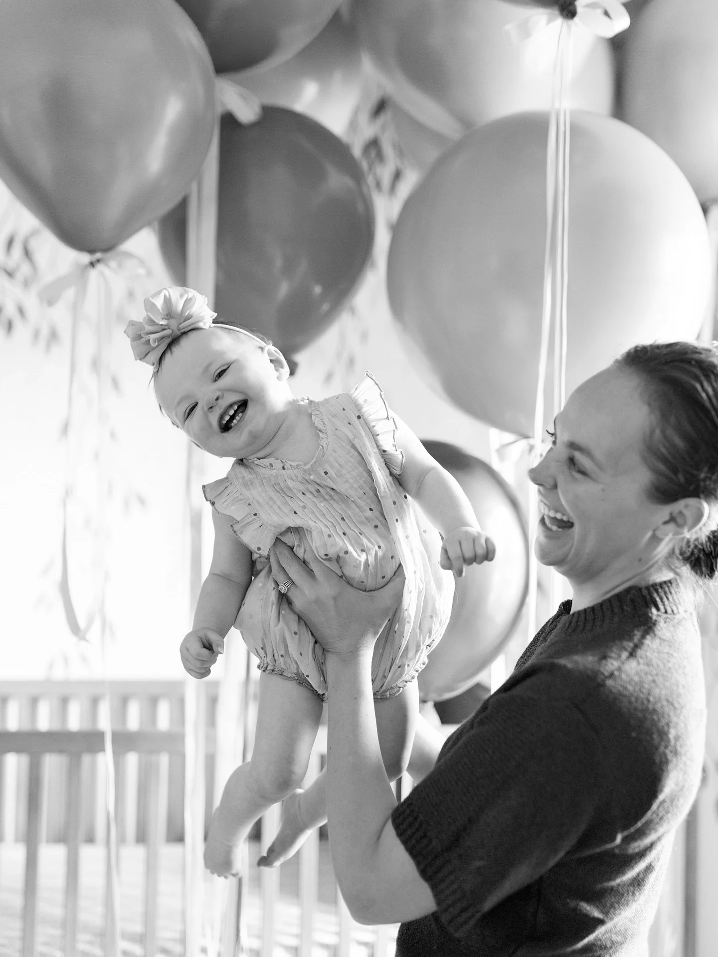 Everyone loves a good balloon moment! 🎈 

#elyfairphotography #elyfairfamilies #okcphotographer #okcfamilyphotographer