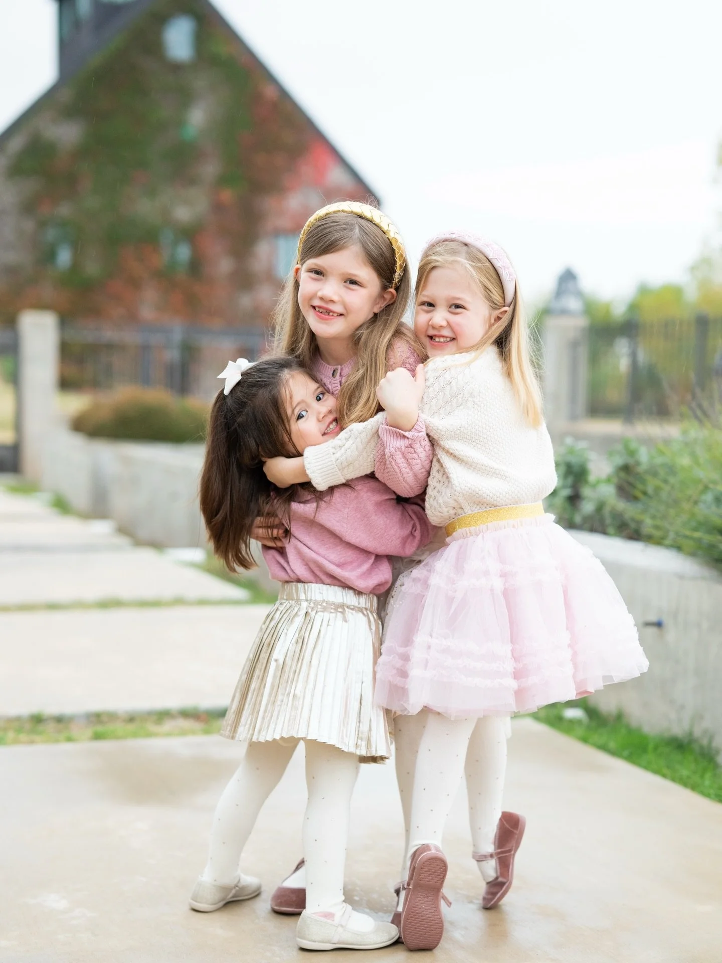 SPRING PETITE SESSIONS! April 12, sign up link in profile