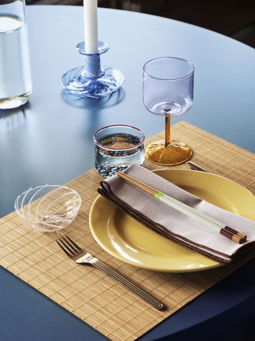 Bamboo Place Mat natural_Colour Sticks multi_Tint Wine Glass pink and yellow_Flare Stripe light blue with white.jpg