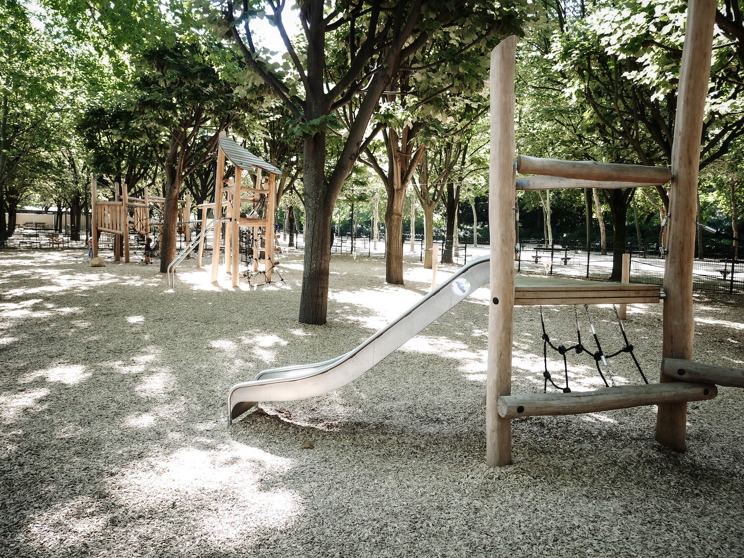 Ludo Jardin - playground for kids in Paris