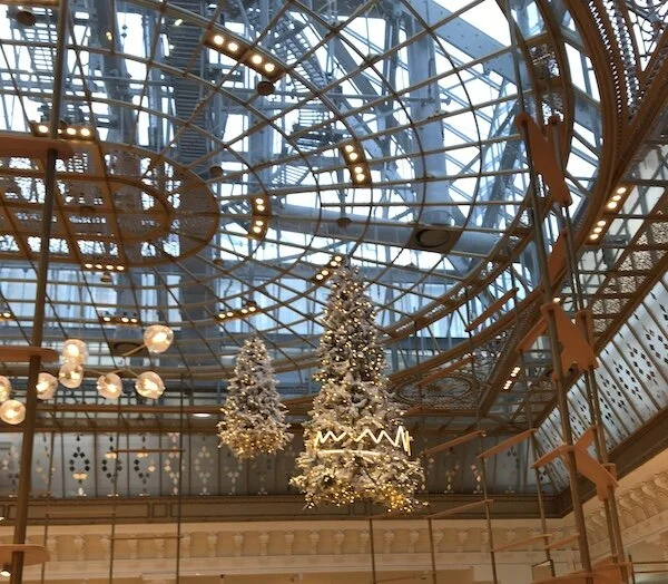Le Bon Marché Christmas decor